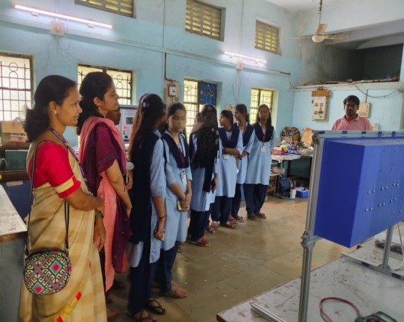 Industrial Visit@Hem Electroniques, Pvt, Ltd, Miraj